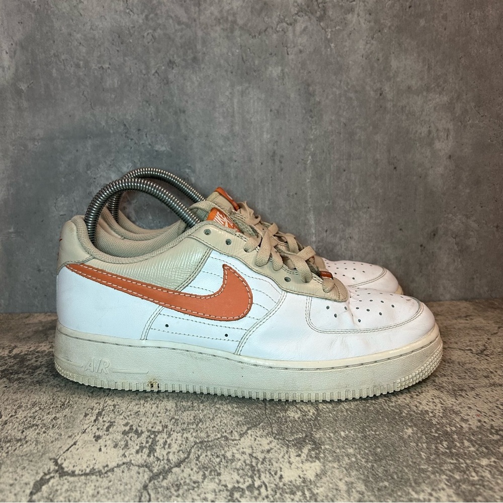 Nike Women's Sneakers White and Orange
